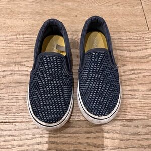 Cat & Jack Navy slides slip on shoes size 9